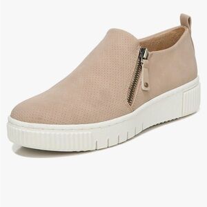 Naturalizer HAWTHORN Women's Sneaker. Size 7 1/2